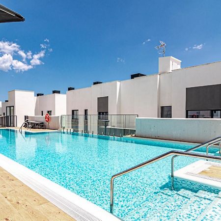 Sb4Bb - Apotel Las Mesas By Roomservices Estepona Eksteriør billede