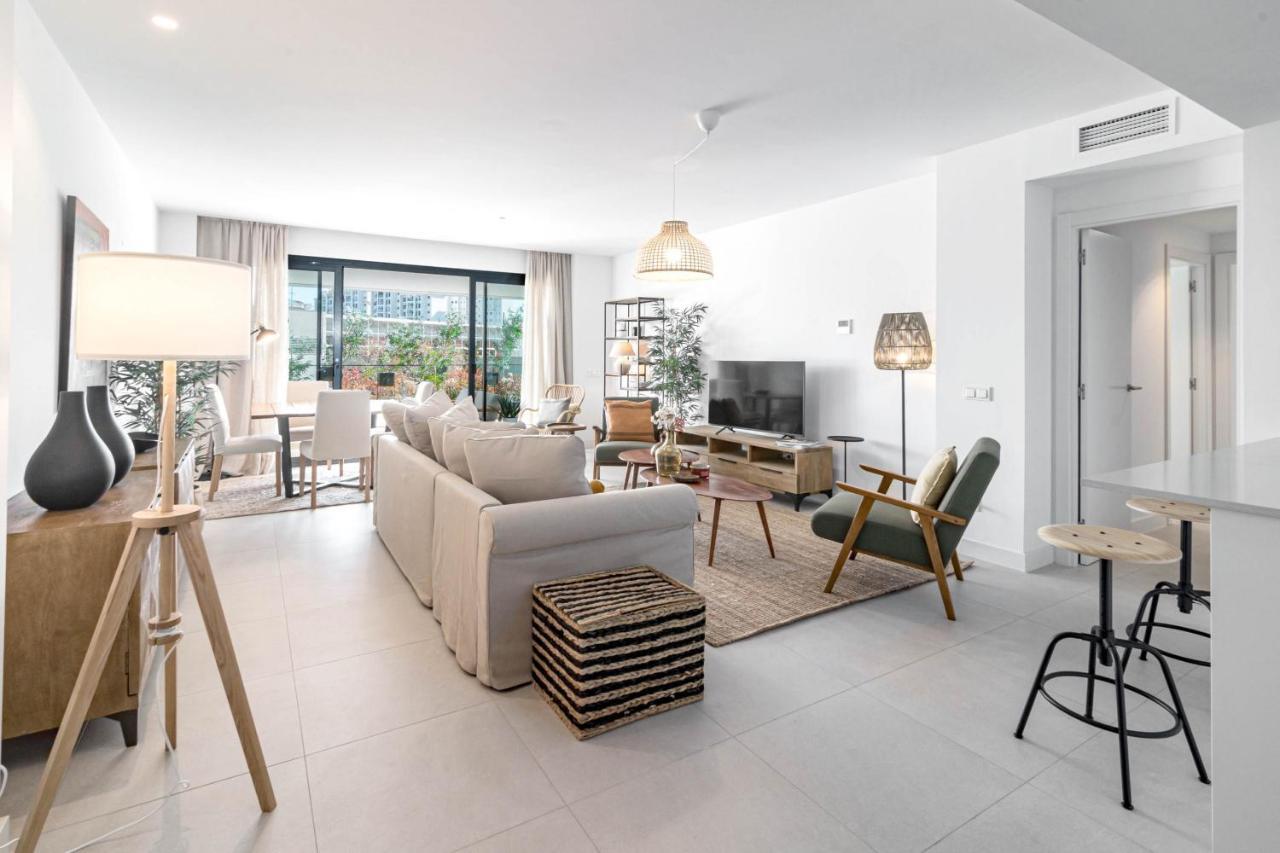 Sb4Bb - Apotel Las Mesas By Roomservices Estepona Eksteriør billede