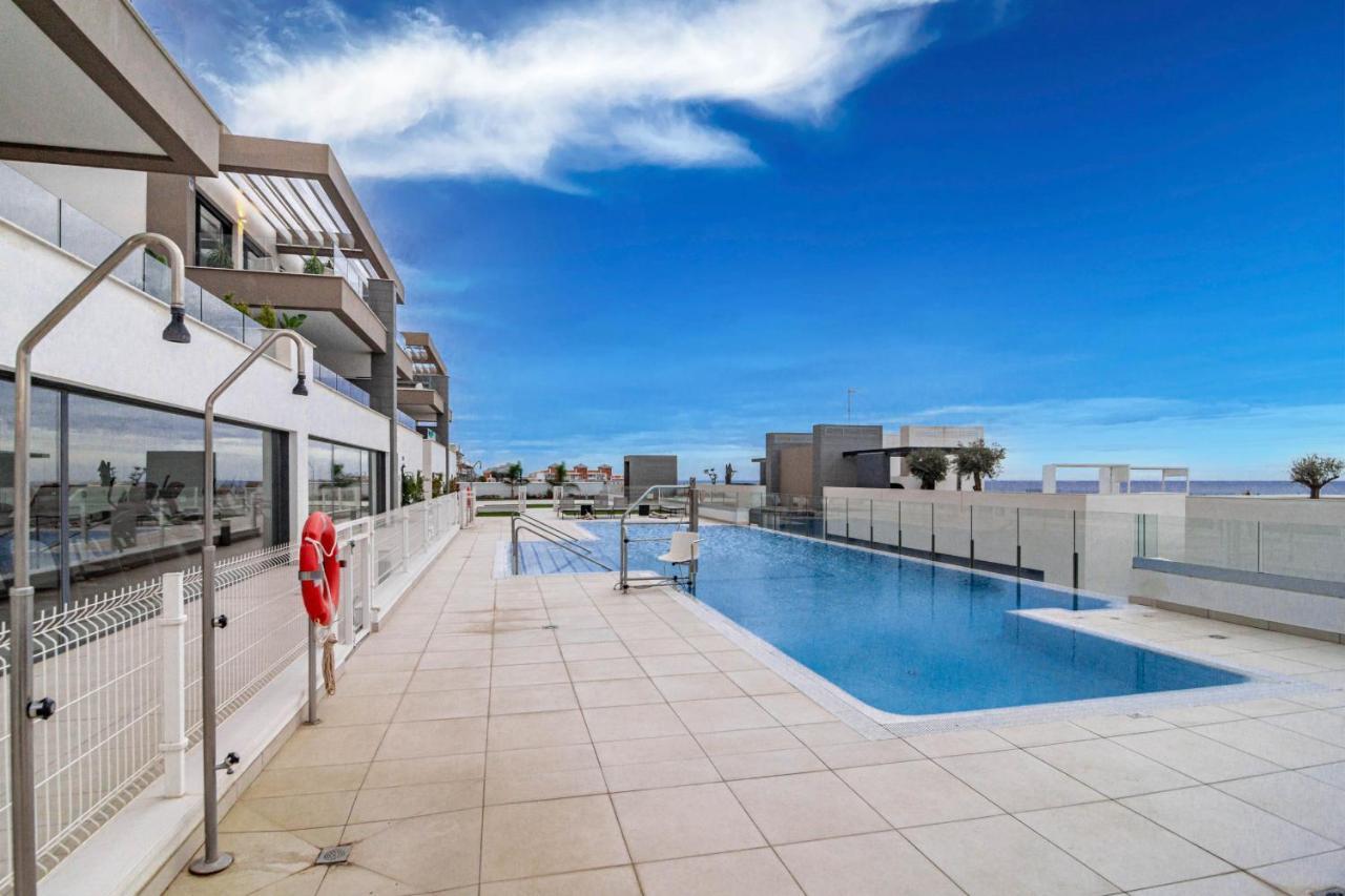 Sb4Bb - Apotel Las Mesas By Roomservices Estepona Eksteriør billede