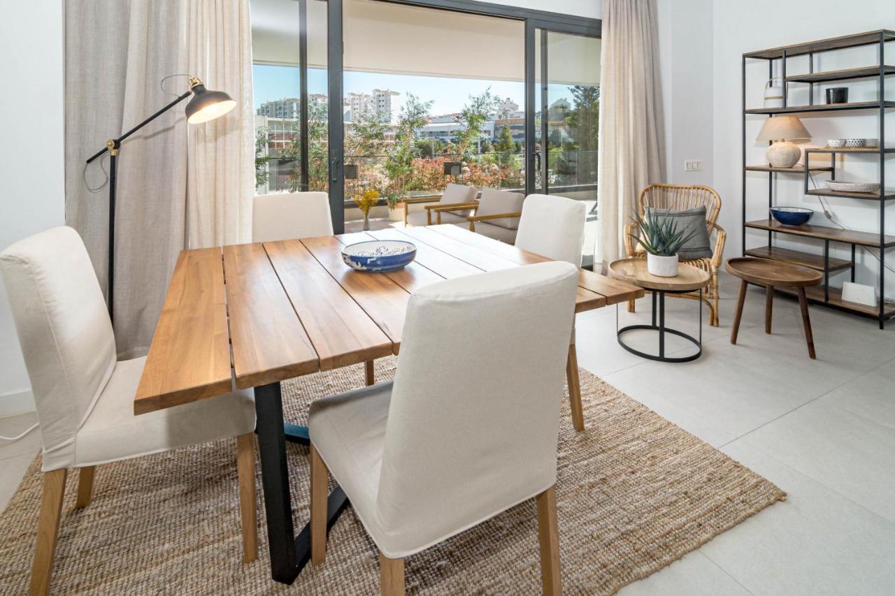 Sb4Bb - Apotel Las Mesas By Roomservices Estepona Eksteriør billede