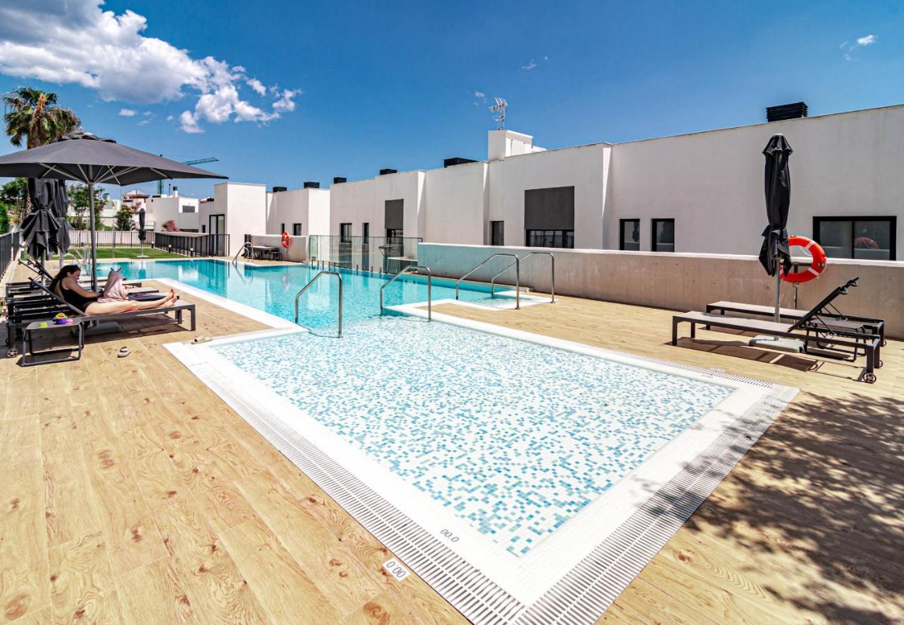 Sb4Bb - Apotel Las Mesas By Roomservices Estepona Eksteriør billede